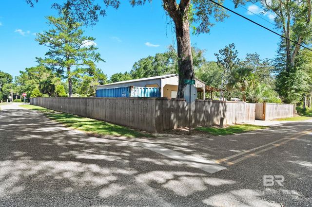 18780 County Road 8, Gulf Shores, AL 36542