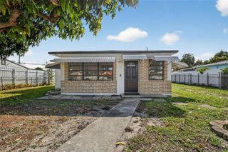 2440 NW 152nd Ter, Miami Gardens, FL 33054