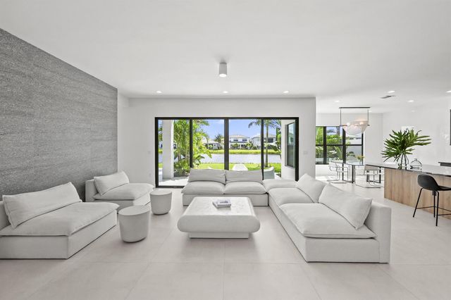 17070 Rainbow Falls Trail, Boca Raton, FL 33496