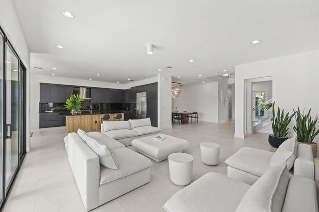 17070 Rainbow Falls Trail, Boca Raton, FL 33496