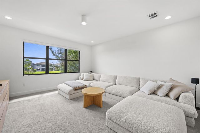 17070 Rainbow Falls Trail, Boca Raton, FL 33496