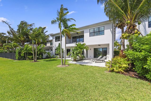 17070 Rainbow Falls Trail, Boca Raton, FL 33496