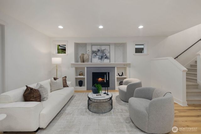 13427 Edmunds Parkway E, Bonney Lake, WA 98391