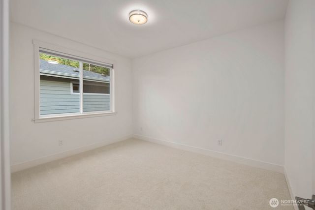 13427 Edmunds Parkway E, Bonney Lake, WA 98391