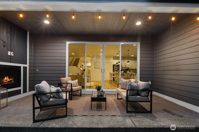 13427 Edmunds Parkway E, Bonney Lake, WA 98391