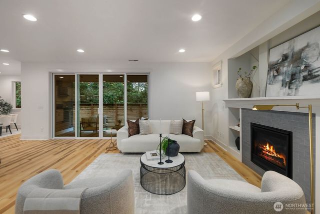 13427 Edmunds Parkway E, Bonney Lake, WA 98391