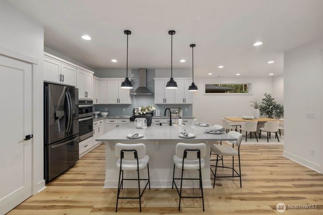 13427 Edmunds Parkway E, Bonney Lake, WA 98391