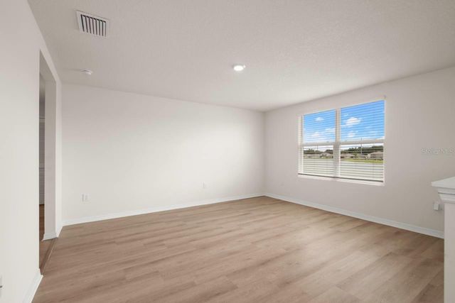 7782 SAIL CLOVER LANE, Zephyrhills, FL 33540