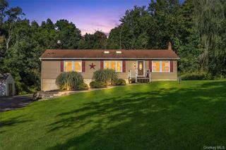 97 Heselton Drive, Slate Hill, NY 10973