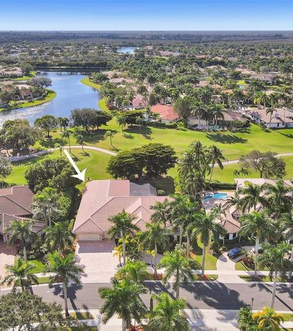 2501 Poinciana Dr, Weston, FL 33327