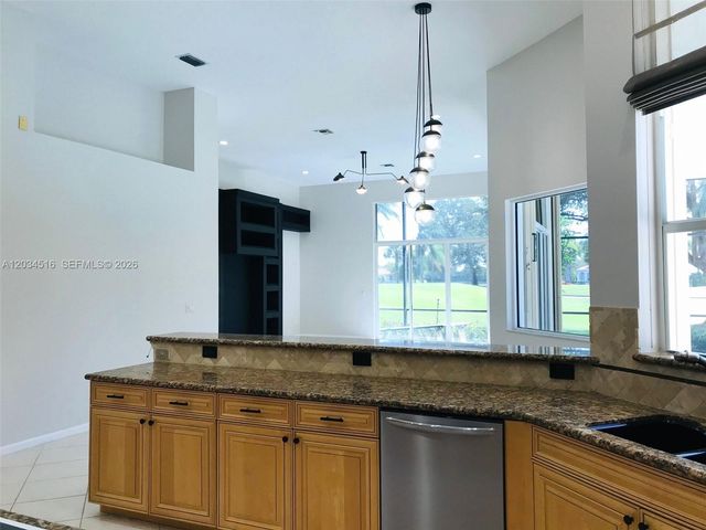 2501 Poinciana Dr, Weston, FL 33327