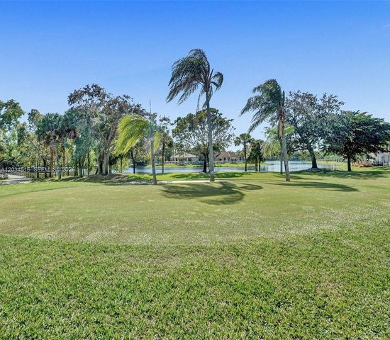 2501 Poinciana Dr, Weston, FL 33327