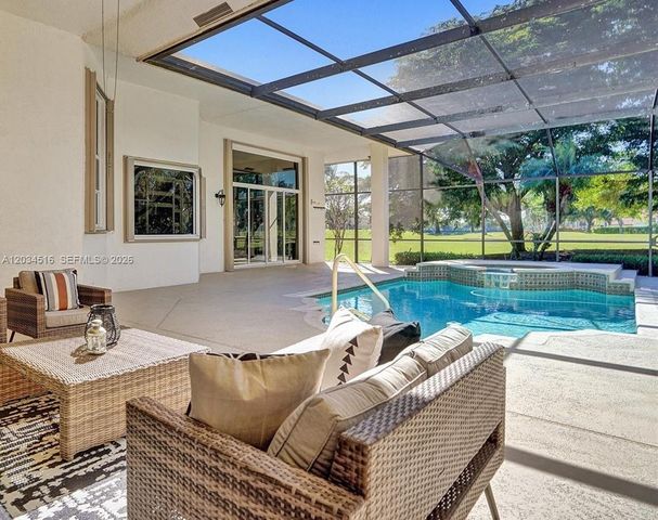 2501 Poinciana Dr, Weston, FL 33327