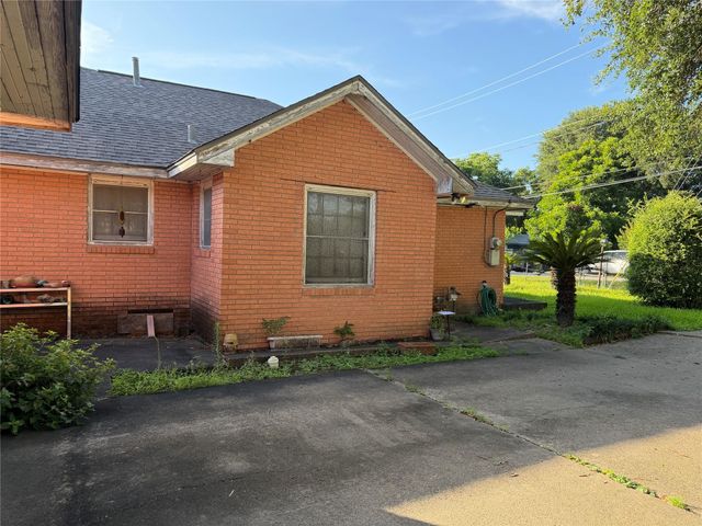 4537 Teton Street, Houston, TX 77051