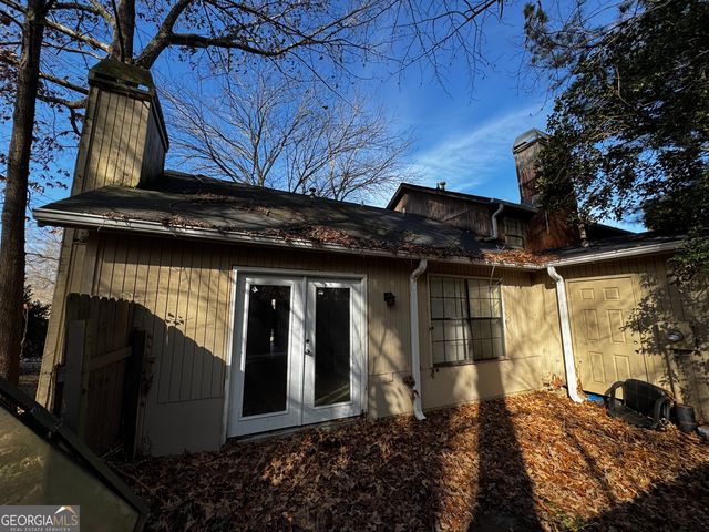 871 Brandy Oaks Lane, Stone Mountain, GA 30088