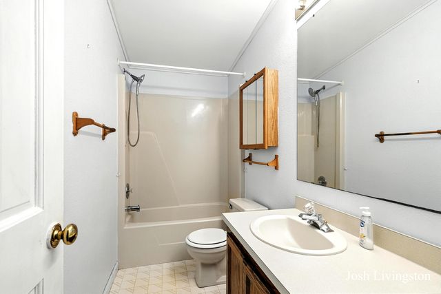 6306 E Carrigan Court, Croton Twp, MI 49337