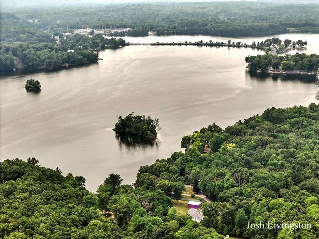 6306 E Carrigan Court, Croton Twp, MI 49337