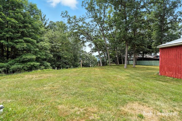 6306 E Carrigan Court, Croton Twp, MI 49337