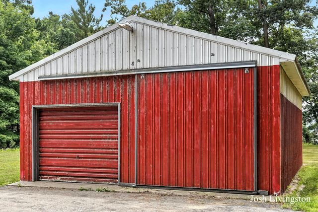 6306 E Carrigan Court, Croton Twp, MI 49337