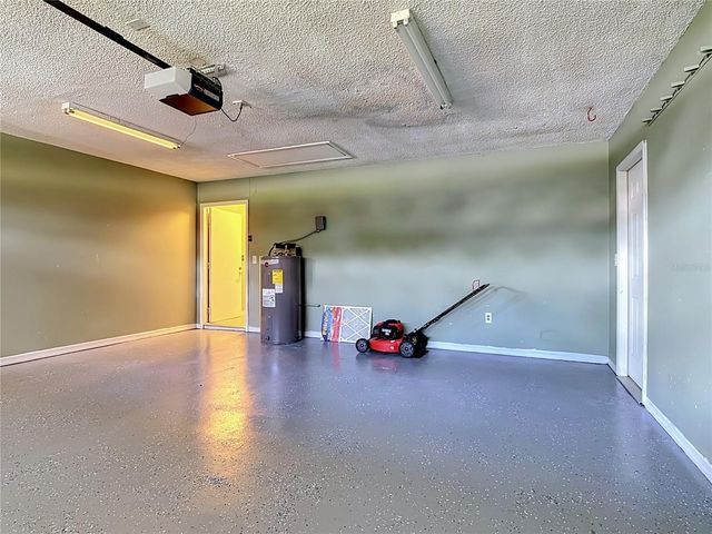 2108 JONATHAN LANE, Winter Haven, FL 33884