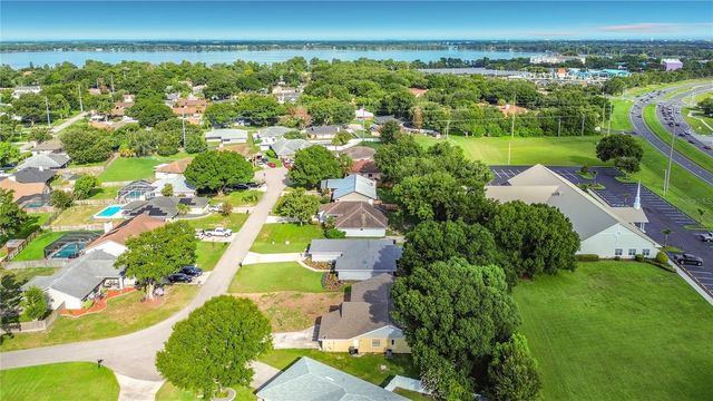 2108 JONATHAN LANE, Winter Haven, FL 33884