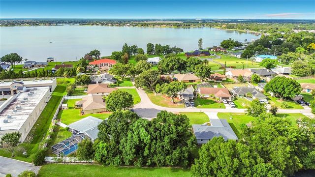 2108 JONATHAN LANE, Winter Haven, FL 33884