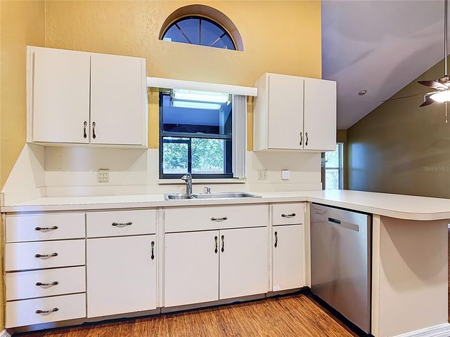 2108 JONATHAN LANE, Winter Haven, FL 33884