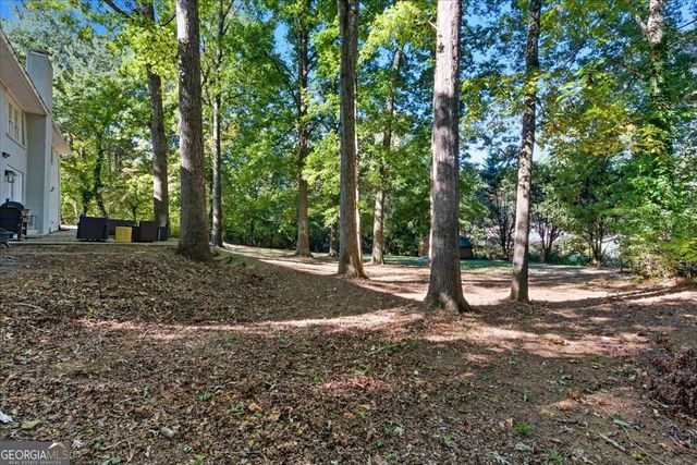 7 Thrushwood Road NE, Rome, GA 30161