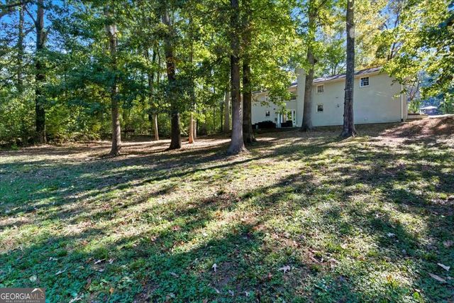7 Thrushwood Road NE, Rome, GA 30161