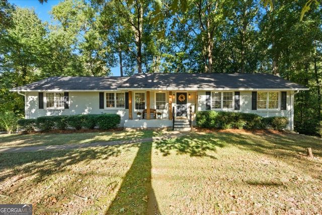 7 Thrushwood Road NE, Rome, GA 30161