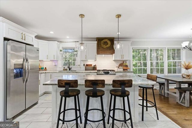 7 Thrushwood Road NE, Rome, GA 30161