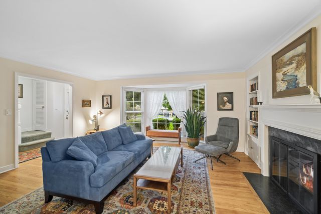 739 Marion Avenue, Highland Park, IL 60035