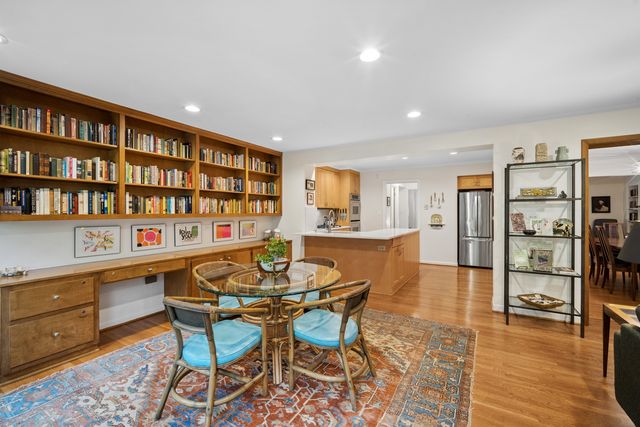 739 Marion Avenue, Highland Park, IL 60035