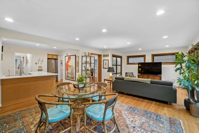 739 Marion Avenue, Highland Park, IL 60035
