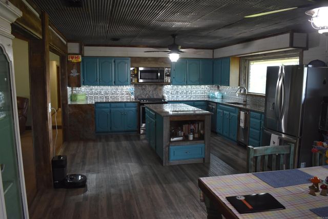 158 CLC Lane, Mena, AR 71953