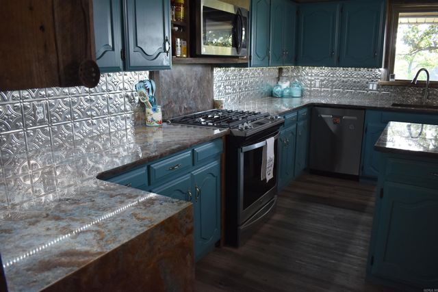 158 CLC Lane, Mena, AR 71953