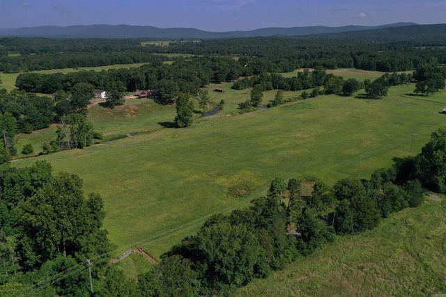 158 CLC Lane, Mena, AR 71953