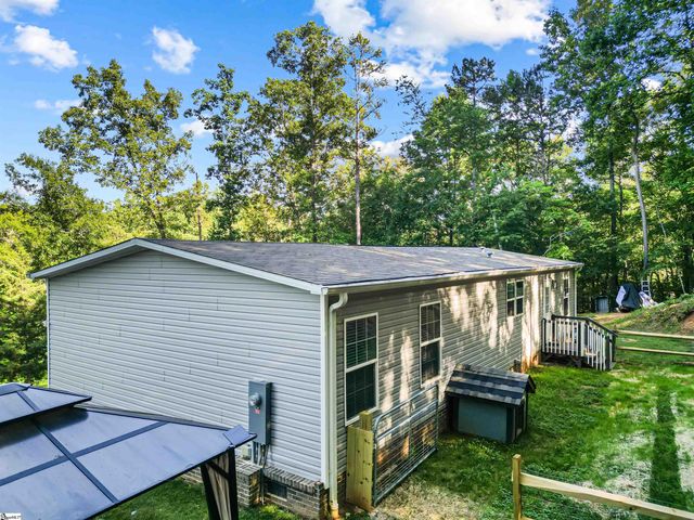 340 Cedar Falls Road, Fountain Inn, SC 29644