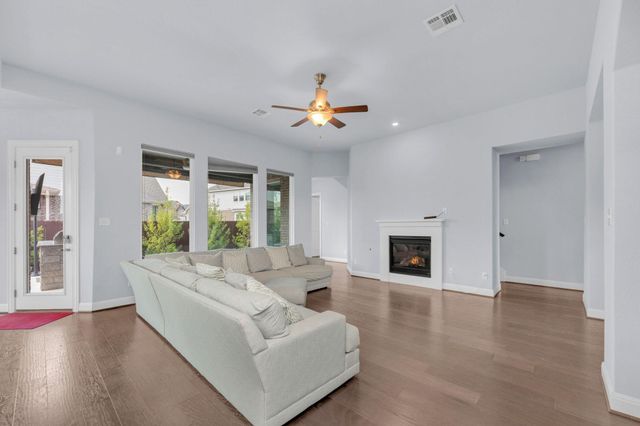 20500 Fairleaf ST, Pflugerville, TX 78660