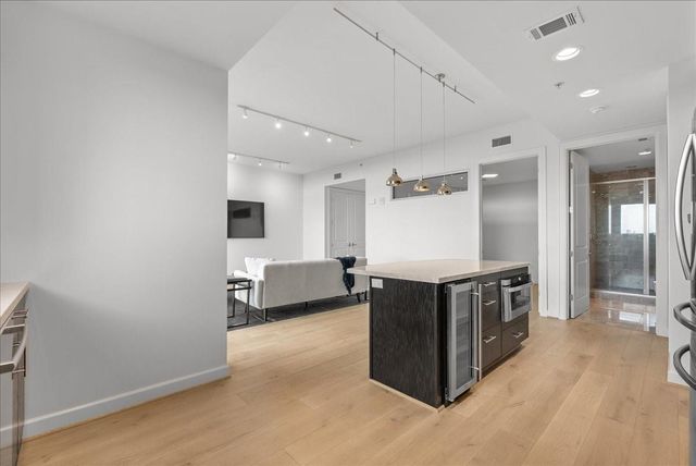 2207 Bancroft Street 906, Houston, TX 77027