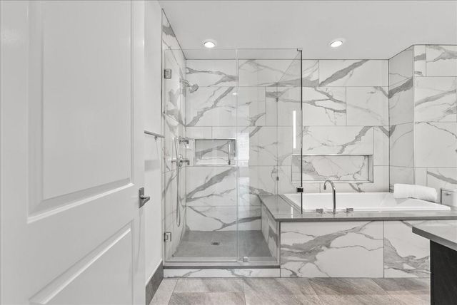 2207 Bancroft Street 906, Houston, TX 77027