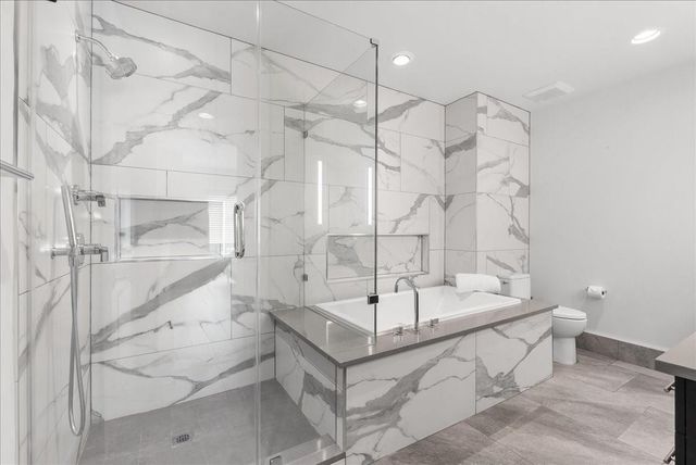 2207 Bancroft Street 906, Houston, TX 77027