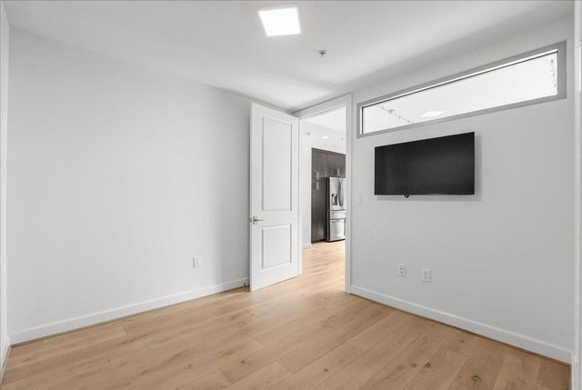 2207 Bancroft Street 906, Houston, TX 77027