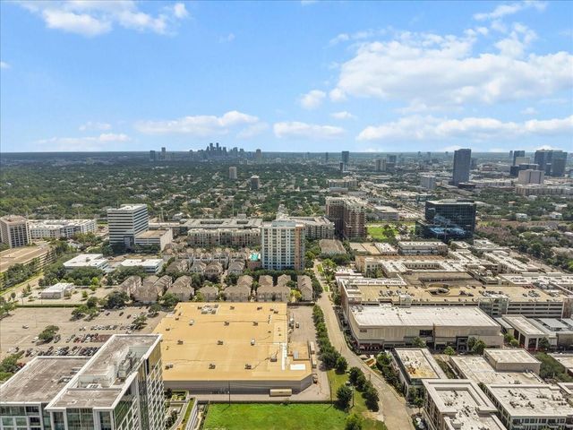 2207 Bancroft Street 906, Houston, TX 77027
