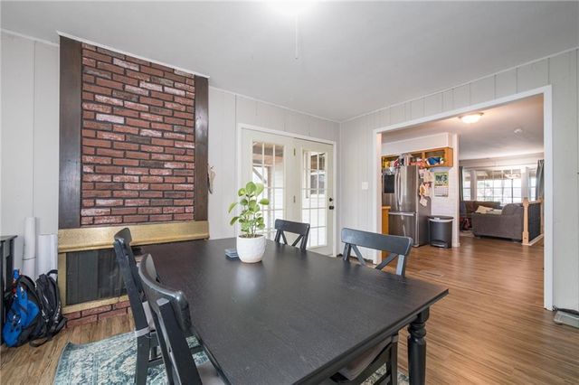 17304 E Bundschu Road, Independence, MO 64056