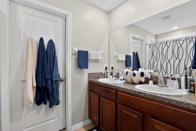 10402 CARLOWAY HILLS DRIVE, Wimauma, FL 33598