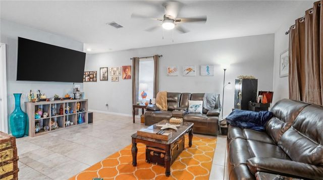 10402 CARLOWAY HILLS DRIVE, Wimauma, FL 33598