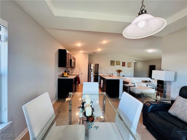 631 NW 32nd ST, Cape Coral, FL 33993