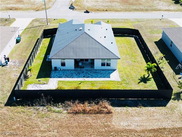 631 NW 32nd ST, Cape Coral, FL 33993