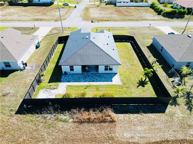 631 NW 32nd ST, Cape Coral, FL 33993